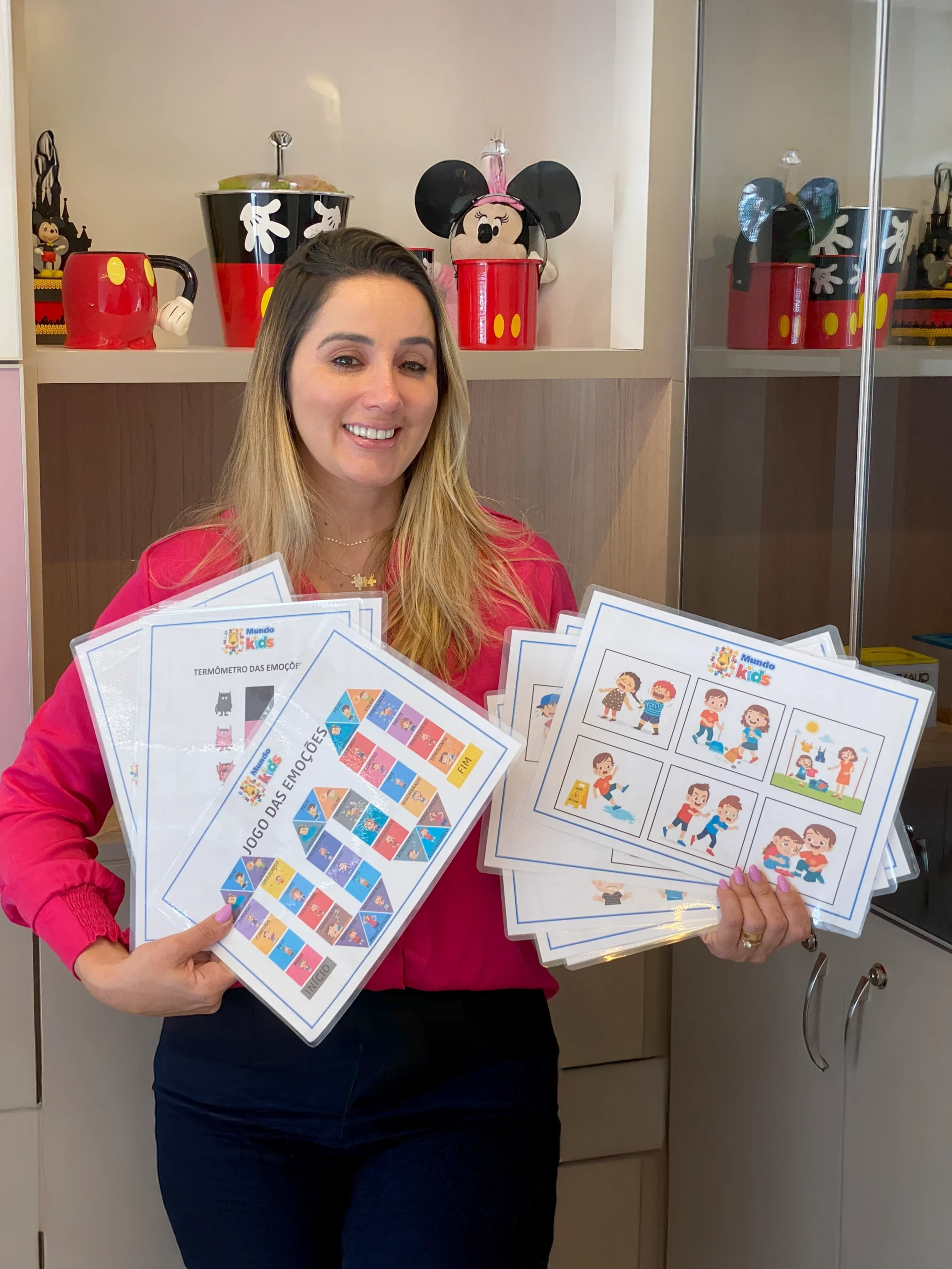 Mundo Kids é uma clínica de psicologia especializada no tratamento de Autismo e atrasos no neurodesenvolvimento img-jogos-das-emocoes